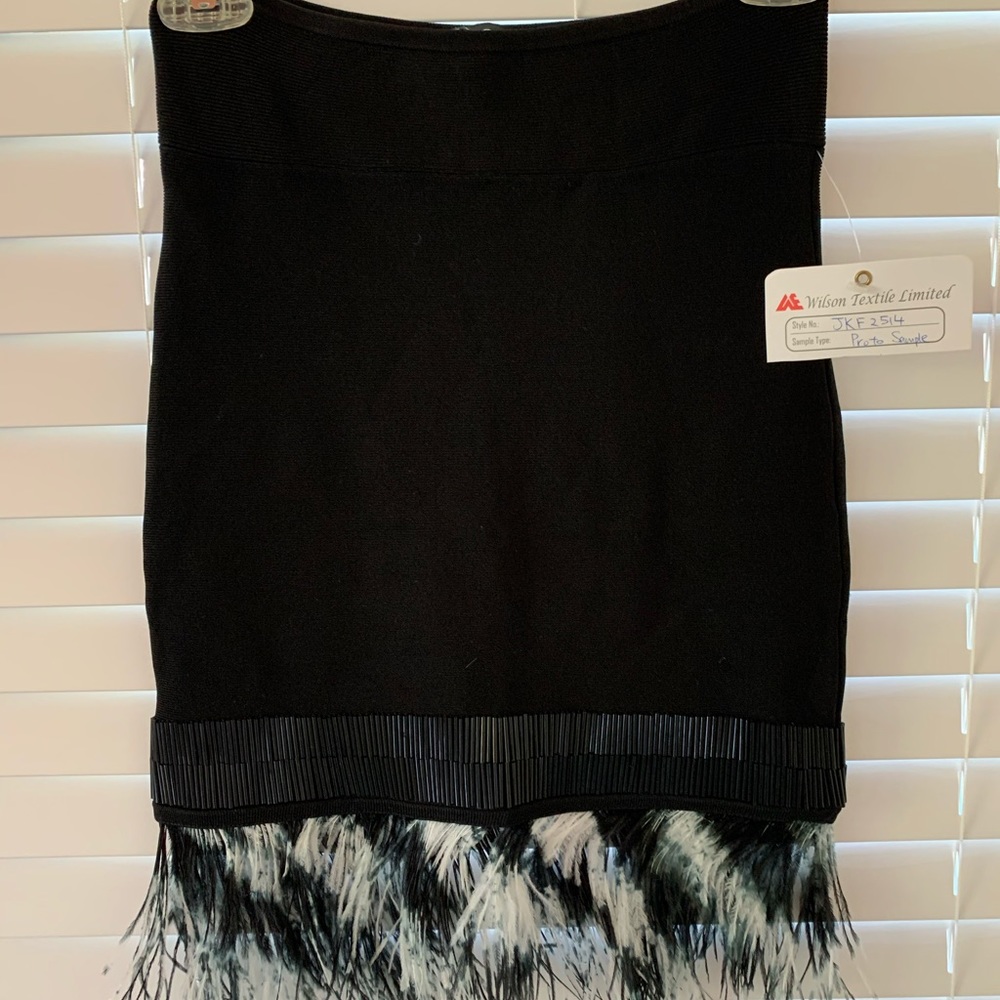 NWOT BEBE Black Bodycon Feathers & Beads Skirt